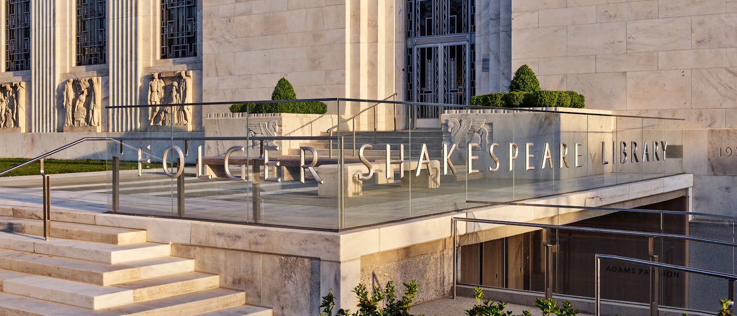 Folger Carousel 1